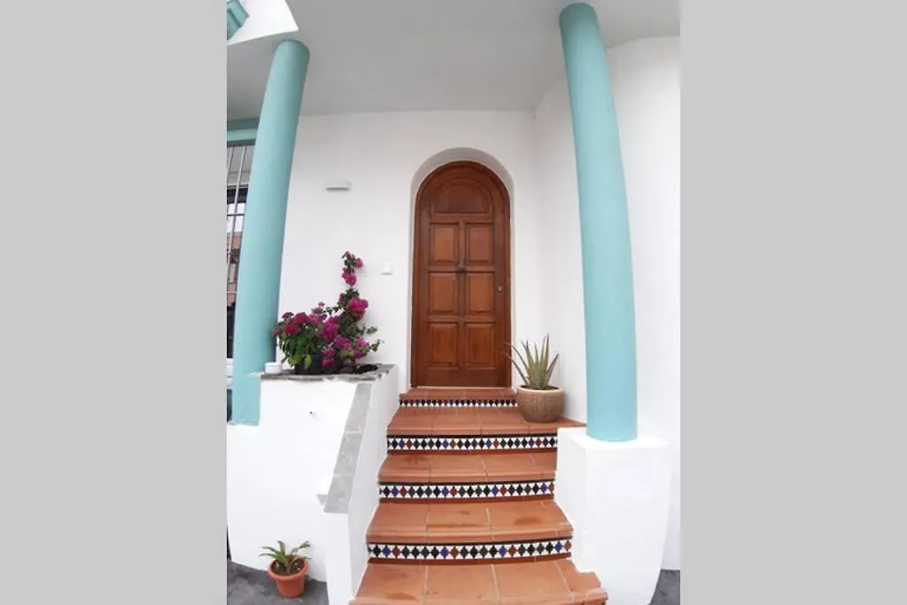 Casa De Diseno En La Playa. Villa Rota Spain